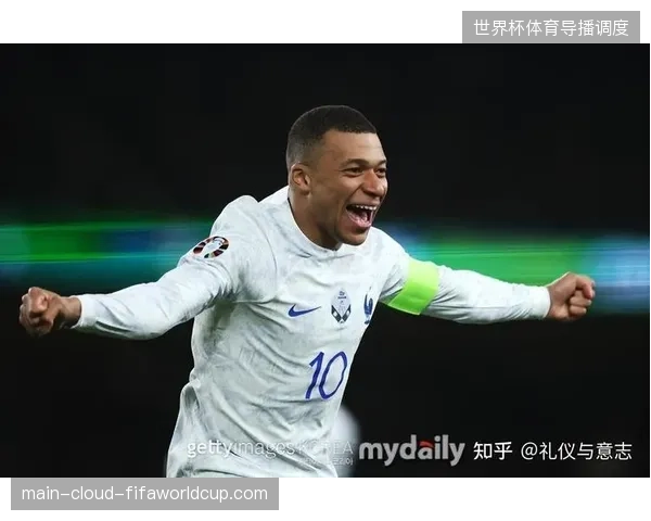姆巴佩俱乐部赛季数据井喷，法国队需解决其国家队战术自由度与协防平衡问题